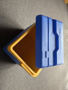 Nový cestovní box 24L